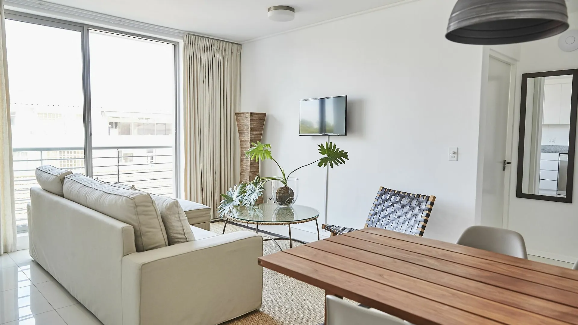 Antrim Luxury Apartment 404
